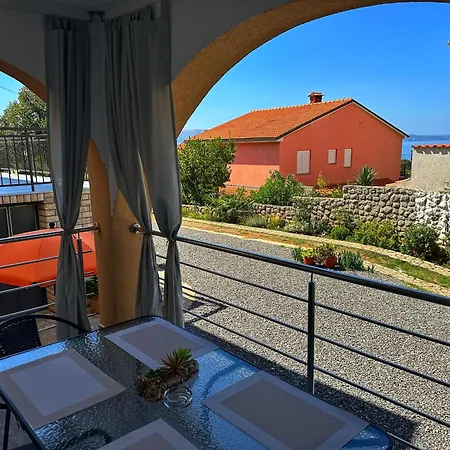 Dream In * Klenovica