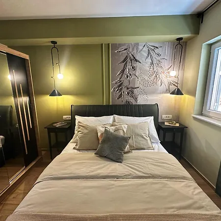 Dream In Apartment *