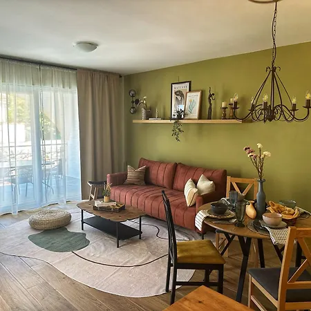 Dream In Apartment *